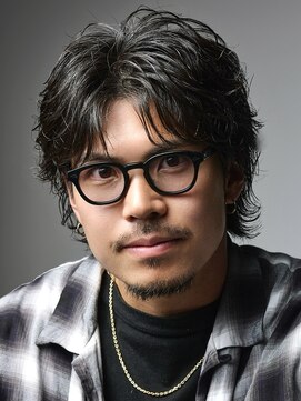 アイトーキョーリタ 渋谷(AI TOKYO Rita) ルーズフェザーセンターパート