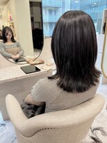 カミトトノウ 【 池 田 】バッサリ激変◎くせ毛、多毛解消ミディアムレイヤー