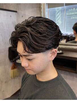 スウェルホワイト(SWELL WHITE) ラルフカール、フェザーパーマ、ニュアンスパーマ、