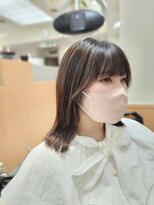 ネクサス NEXUS さりげないハイライトで叶える、大人のツヤカラー