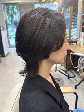 グラッシー センター北店(GLASSI) 小顔外ハネショートウルフ★ダークオリーブグレージュ★坂田