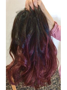 キャパ 秦野(CAPA) ワインレッドグラデーション