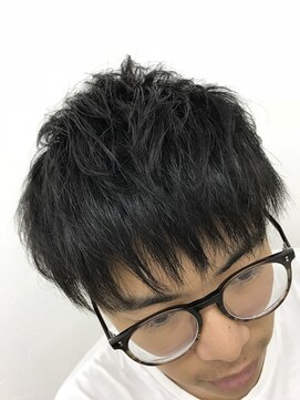 ウルプラスアイ(URU+ai) ポイントパーマで簡単スタイリング