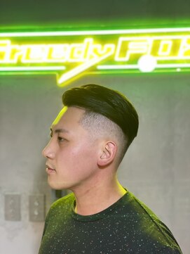 グリーディーフォックス 代々木(Greedy FOX) かき上げヘア/サイドパート/韓国マッシュ/フェードカット/代々木