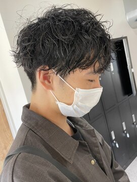 クオル 立川(QOL) ツイストパーマツイストスパイラルパーマツーブロック刈り上げ