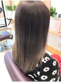 セピアグレージュ色のツヤ髪☆