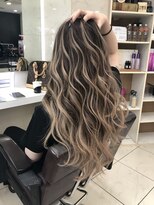 スライバイリアオオサカ(Sly By Ria OSAKA)&nbsp;バレイヤージュ【梅田】【大阪】