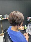 ショート/耳掛けショート/レイヤー/ショートボブ