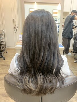 アルターリール(aL ter Rire) メルティカラー/フェミニンロング/似合わせカット/福原遼華