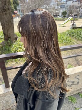 サル(saru) #ハイライトカラー × #ベージュカラー