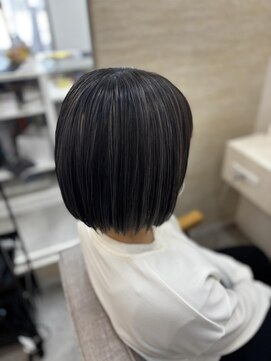 ラビス クローバー(Lovis clover) 縮毛矯正　くびれヘア　ツヤ髪スタイル