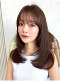 結べるミディアムレイヤー 耳にかけても可愛い顔まわり
