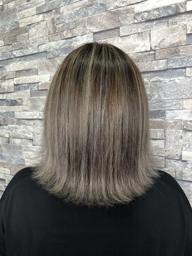 ラピス 新宿(Lapis) 【Lapis新宿】Whitebeige バレイヤージュ ★