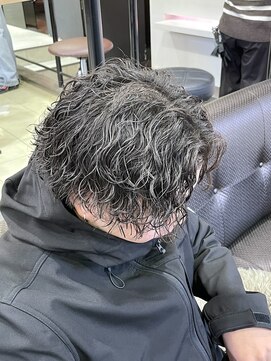 ノーバル バイ シエスタ 池袋(NoVal by siesta) ツイストスパイラルパーマ/池袋nanami