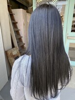 エイミー(amy.) ブルーグレージュ暗髪