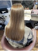 赤みなしオリーブアッシュベージュ