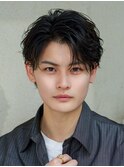 フェザーニュアンス黒髪人気センターパート