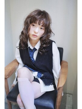 レス 伏見(LESS) [puf 伏見/丸の内/栄/名古屋]抜け感レイヤーパーマ★浅田