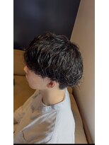 ニト(nito.) 清潔感シャドウパーマ 大人ルーズショート