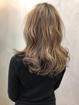 ファム 札幌大通(fam) 30代40代★SNS人気ゆるふわロングミルクティーベージュ