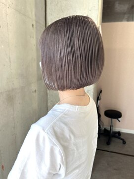 ラニヘアサロン(lani hair salon) 【天神/大名】シルバーミルクティー【ミルクティー系】
