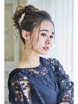 ヘアメイクサロン シャルメ(Hair Make Salon CHARMER) 結婚式にもゆるふわお団子スタイル！