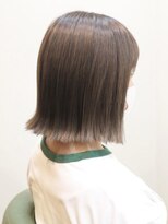 シャンティ&nbsp;艶髪外ハネボブ/アッシュブラウン