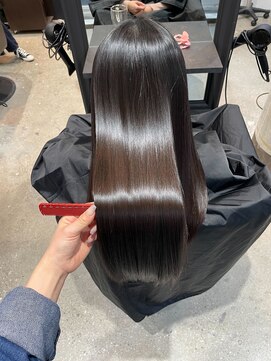 ボンズサロン オモテサンドウ(BONDZSALON OMOTESANDO) 髪質改善&縮毛矯正×酸性ストレート【表参道駅,原宿駅】