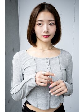 レノラ 本町(LENORA) 20代30代大人かわいいナチュラル暗髪エアーストレートヘア