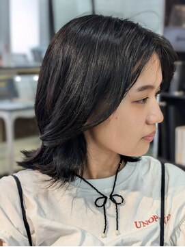 レガーレ(Legare) 外ハネミディアム