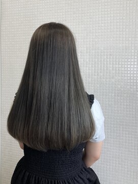 トップヘアー 中庄店(TOP HAIR fuapua) グレージュダブルカラー『Nao』