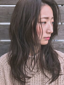 ノーブルスチュアート(NOBLE STUART) ラフウェーブ×抜け感ロング