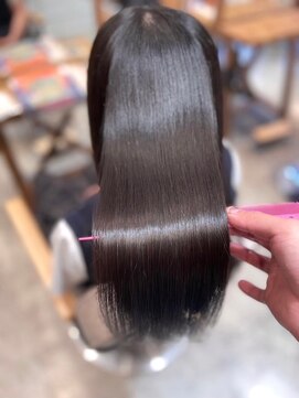 モアナ バイ ヘッドライト 三島店(Moana by HEADLIGHT) Moana【三島】#ストレート#髪質改善#艶髪#トリートメント