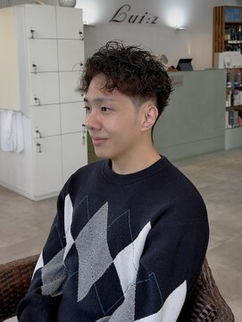 ルィーズ(Lui:z) ラフカーリーフェード