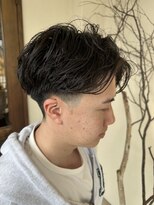 フランジェッタヘアー(Frangetta hair)&nbsp;フェザーパーマ