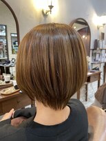 ヴィアンカ(Vianca) 大人ショートボブ