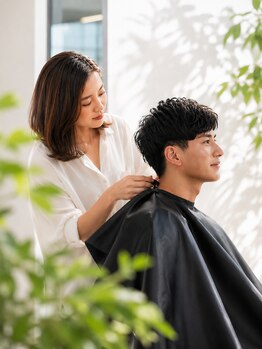 リコ ヘアーメイク 湘南台店(Lico hair make)の写真/【湘南台駅☆忙しい朝のセットも簡単に】トレンドをおさえた清潔感のある爽やかなスタイルで第一印象UP！