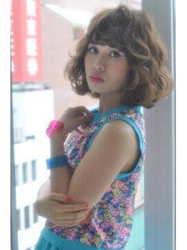 クラン(clan) ノーブルカラーフェミニンボブ