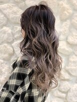 モアナ バイ ヘッドライト 沖縄豊見城店(Moana by HEADLIGHT)&nbsp;グレージュバレイヤージュ#デザインカラー#アッシュ#イメチェン