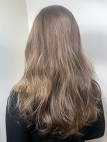 コロ(COLO)&nbsp;【COLO】ハイライトミルクティーベージュ 吉祥寺