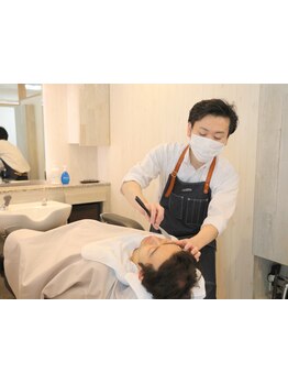 【平日限定◆えり剃り付メンズクイックカット+頭のマッサージ\4950～】第一印象・好感度UP♪