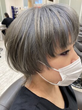 ゼル イオンタウン名西(ZELE) マッシュウルフ