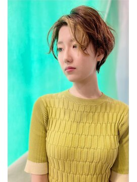 メイカ(MEIKA) ハンサムショート【インナーカラー】