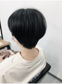 ショートボブ