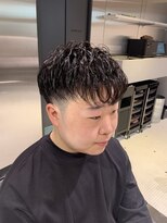 フランクスバーバーザスタンド(Frank’s barber the stand)&nbsp;ナチュラルダウンバングツーブロックパーマショートF