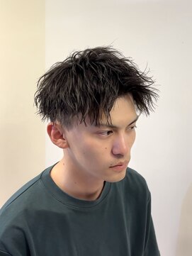 リンダ(LYNDA) ツイストスパイラル・アップバング・ダークアッシュ・仙台