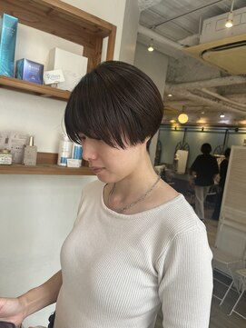 キートスバイガーランド (Kiitos by Garland) 大人可愛い小顔マッシュショート/ベージュカラー/吉祥寺