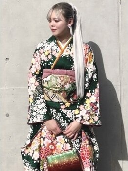 うみと太陽の写真/ティーン世代からの支持多数◇トレンド最先端の"可愛い"を叶えるブリーチなしの透明感カラーはおまかせ＊