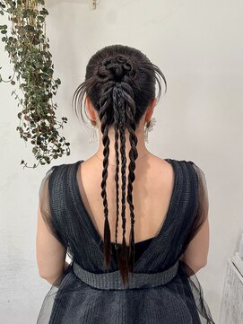 ゼスト 中野店(ZEST) 【zest中野/セイラ】タイトで可愛いお呼ばれヘア