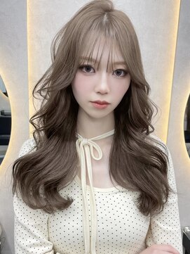 ルノン(LUNON) イメチェンヘアスタイルホワイトブロンド外ハネボブ美髪のススメ